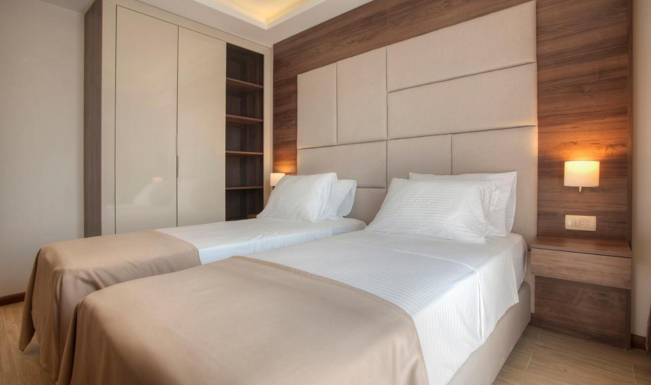 Hotel Twelve By Aycon Budva Exterior foto